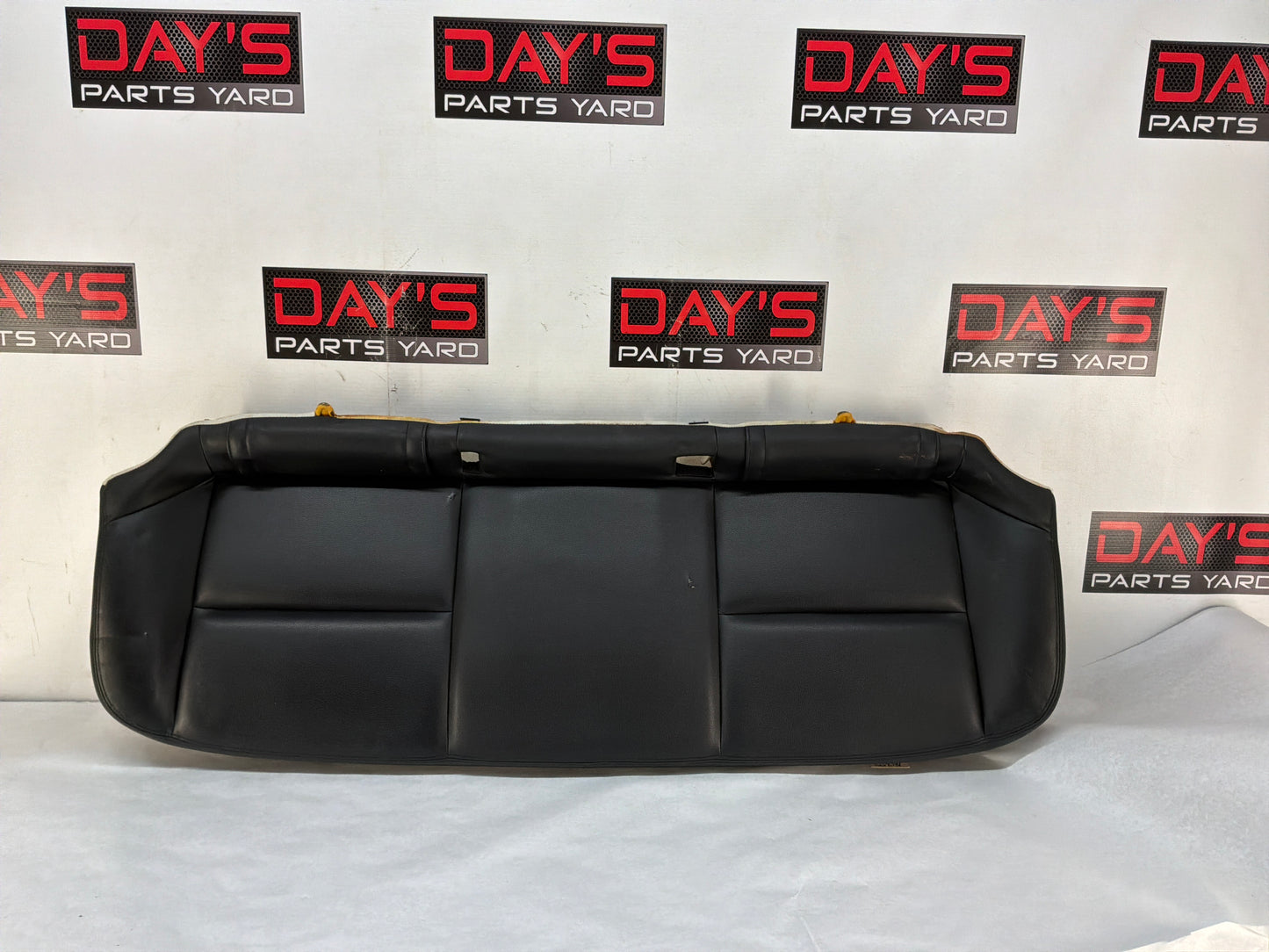 Seats - Day's Parts Yard