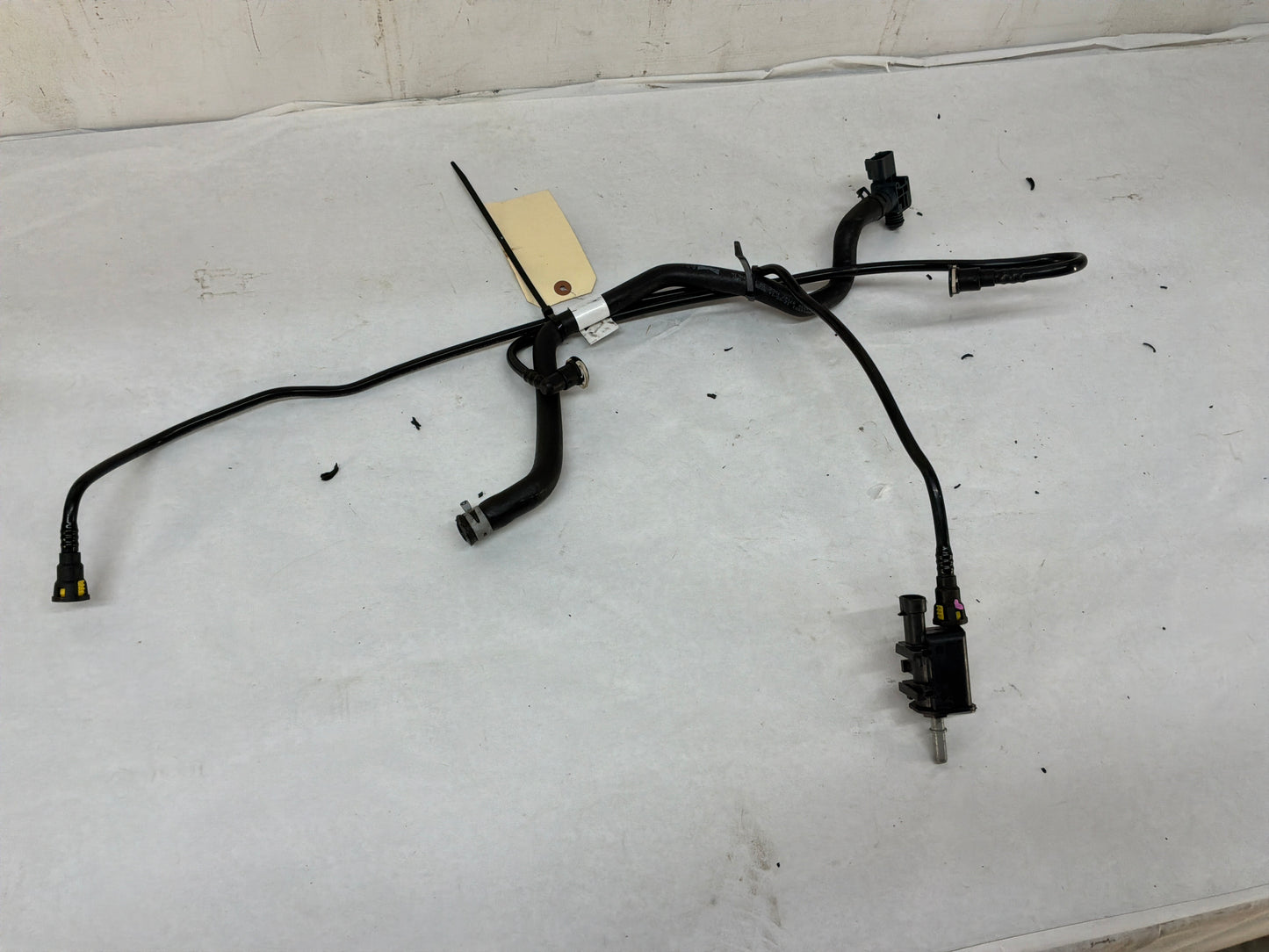 2015 Chevy SS Sedan Intake Manifold Evap PCV Purge Valve Lines Tubes Hoses Lines OEM