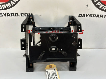 2006 Pontiac GTO Radio Mount Center Housing OEM