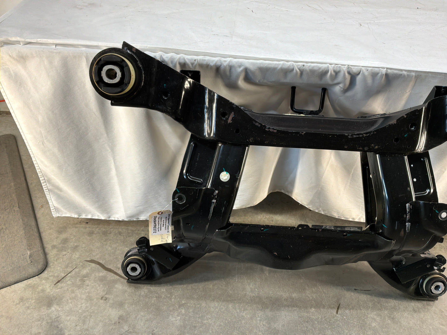 Rear cradle - Day's Parts Yard
