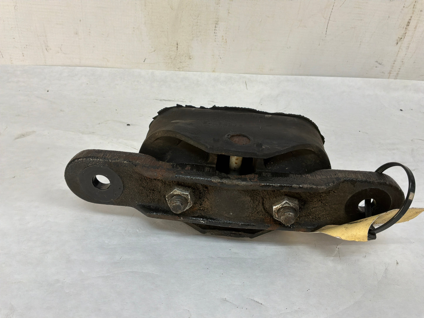 1999 Chevy C5 Corvette Rear End Differential Mount OEM