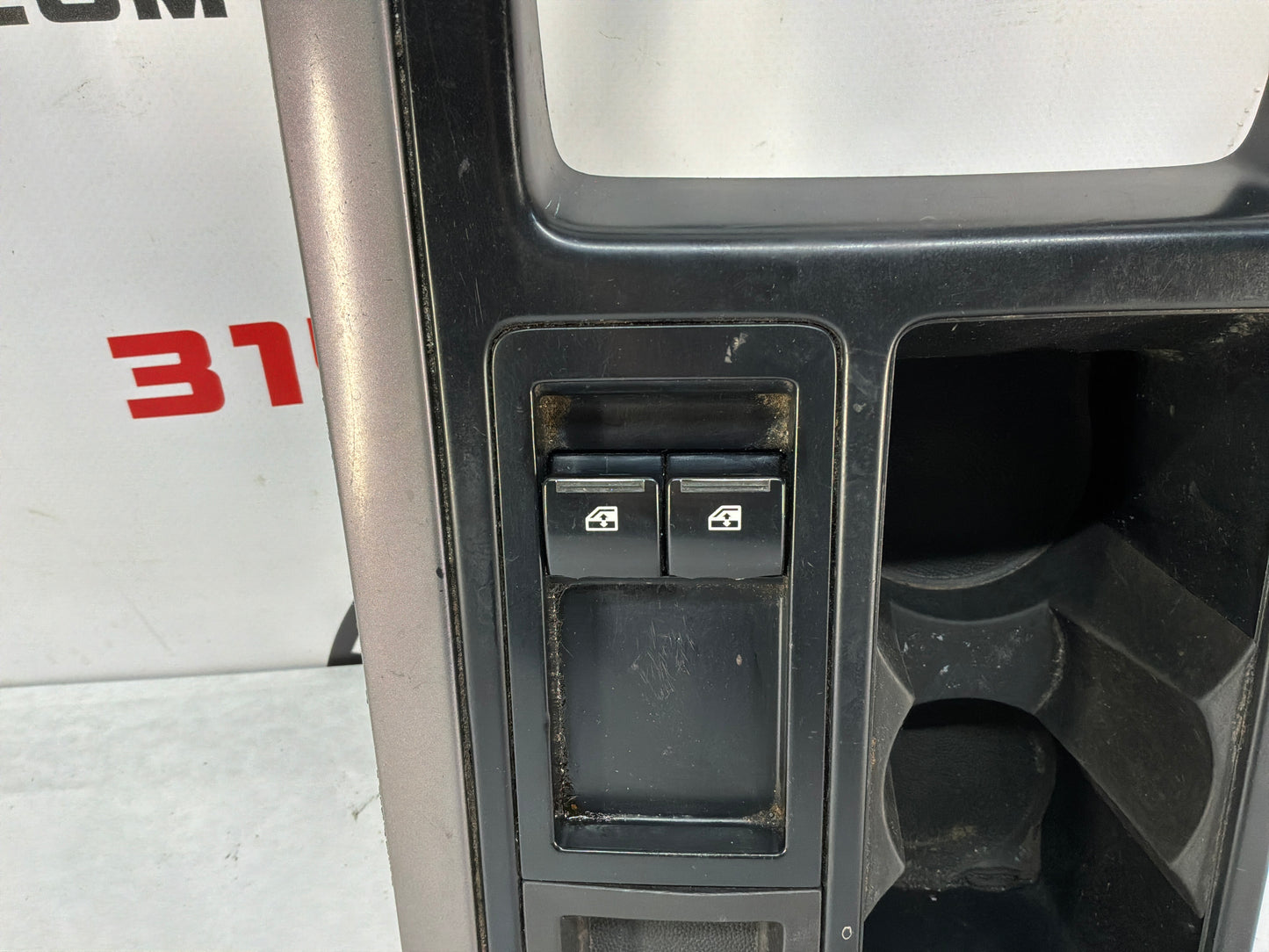 2005 Pontiac GTO Center Console Shifter Bezel Trim Plate Window Switches OEM