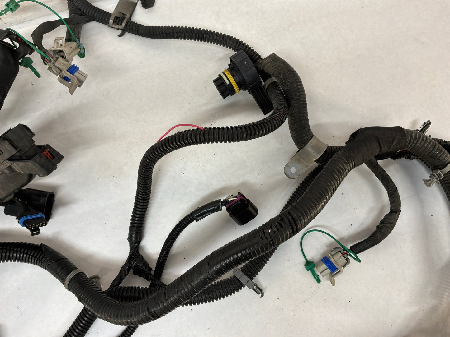 2012 Chevy Avalanche Engine Transmission Wire Wiring Harness OEM