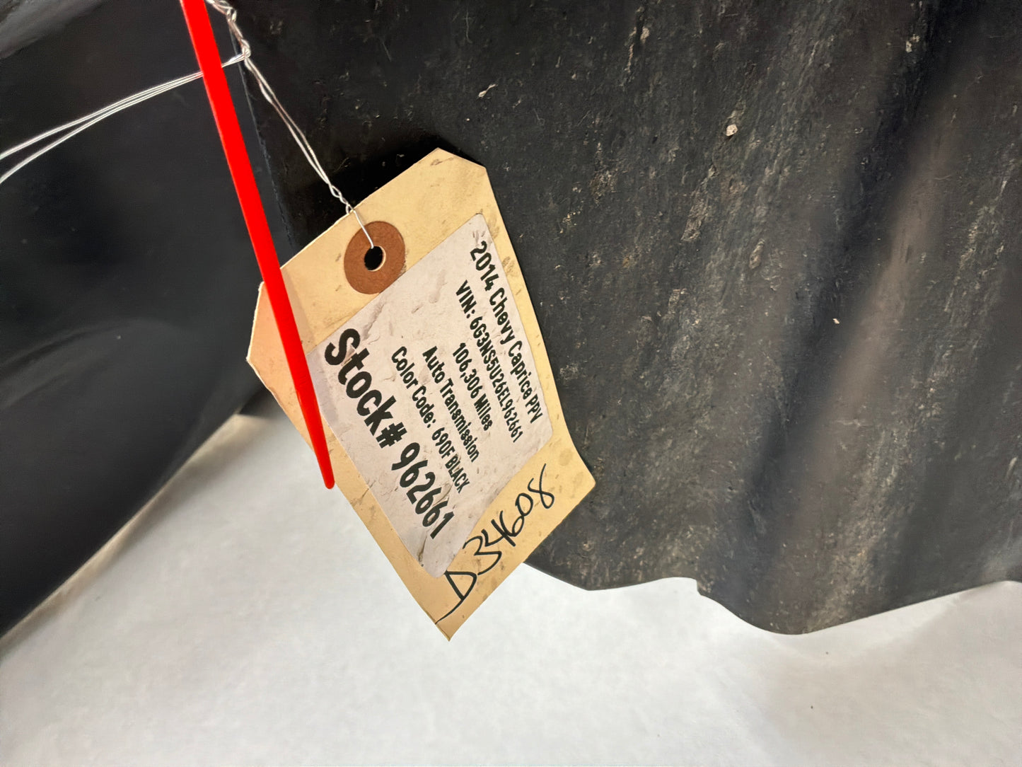 Rh rear wheel liner - Day's Parts Yard