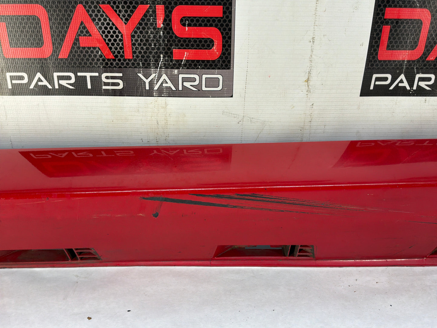 2015 Chevy SS Sedan LH Rocker Molding Side Skirt Trim Panel OEM