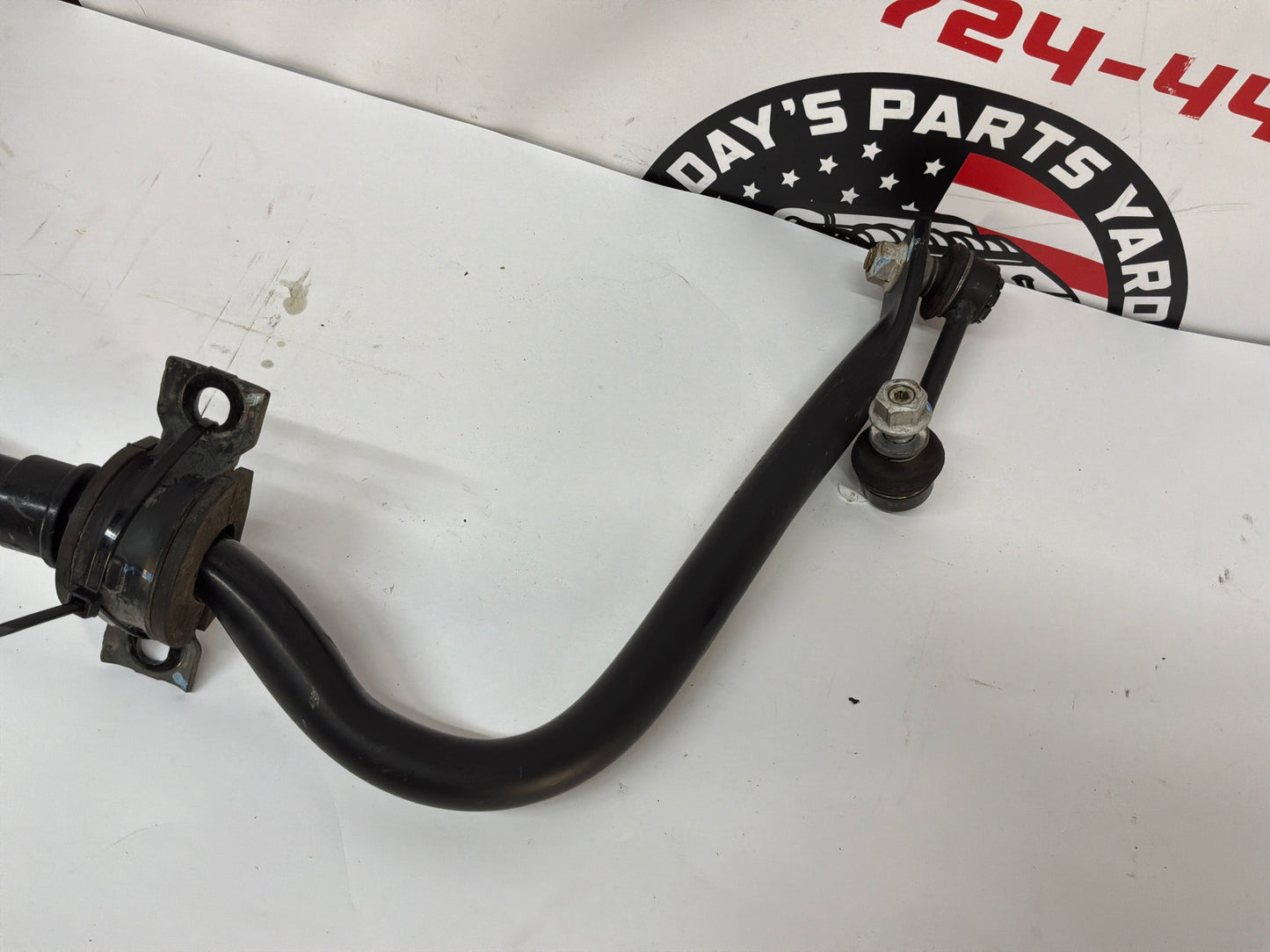 2014 Cadillac CTS-V Sedan Rear Stabilizer Sway Bar OEM