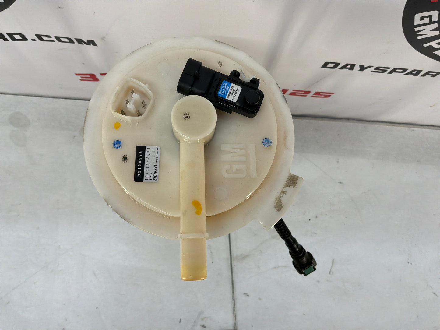 2004 Pontiac GTO Fuel Pump Level Sending Unit OEM