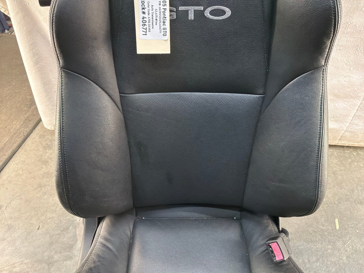 2005 Pontiac GTO Black Leather Front and Rear Seats Set OEM