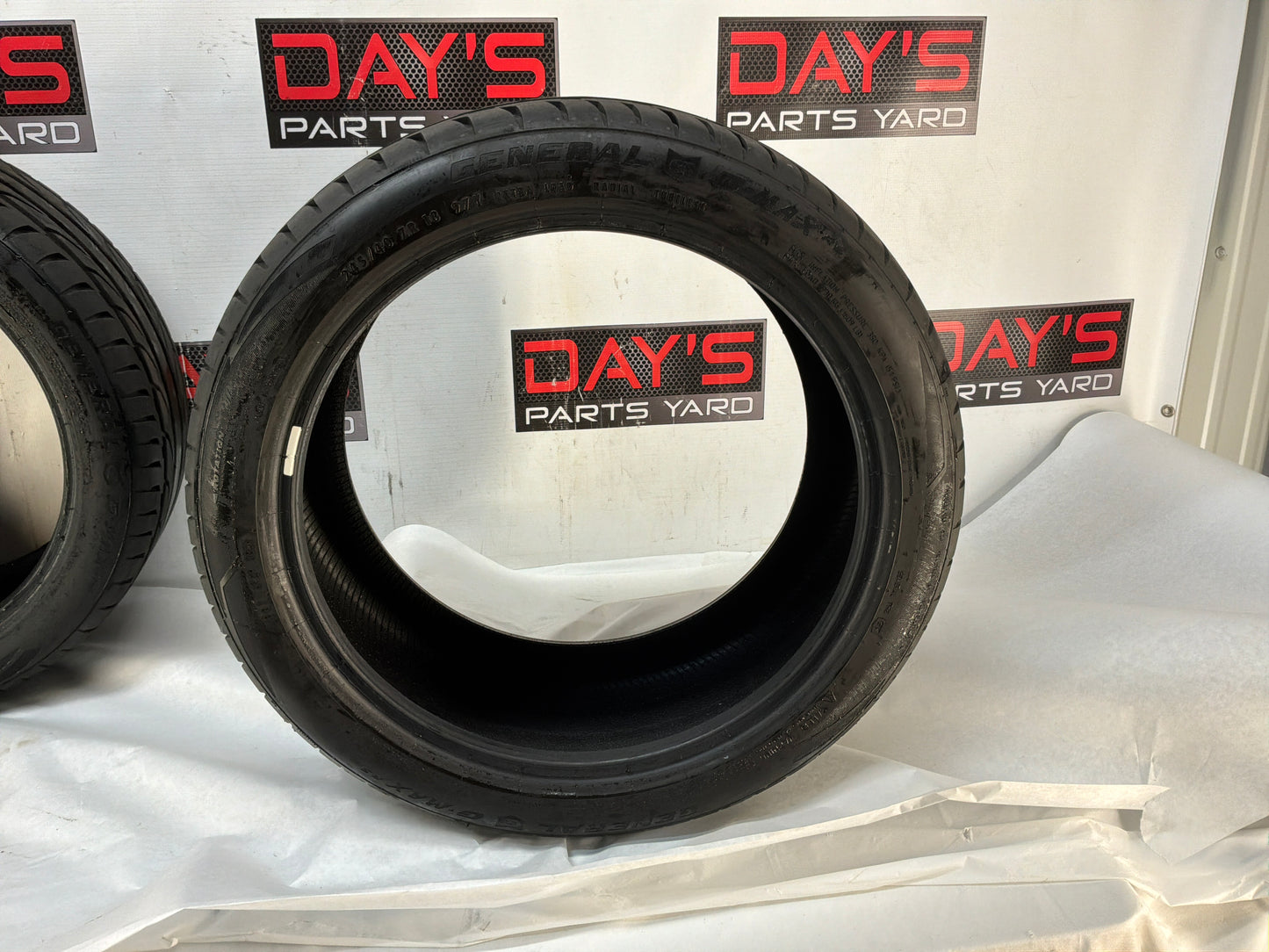 Genera G- Max Tire Set 245/40ZR18 - Day's Parts Yard