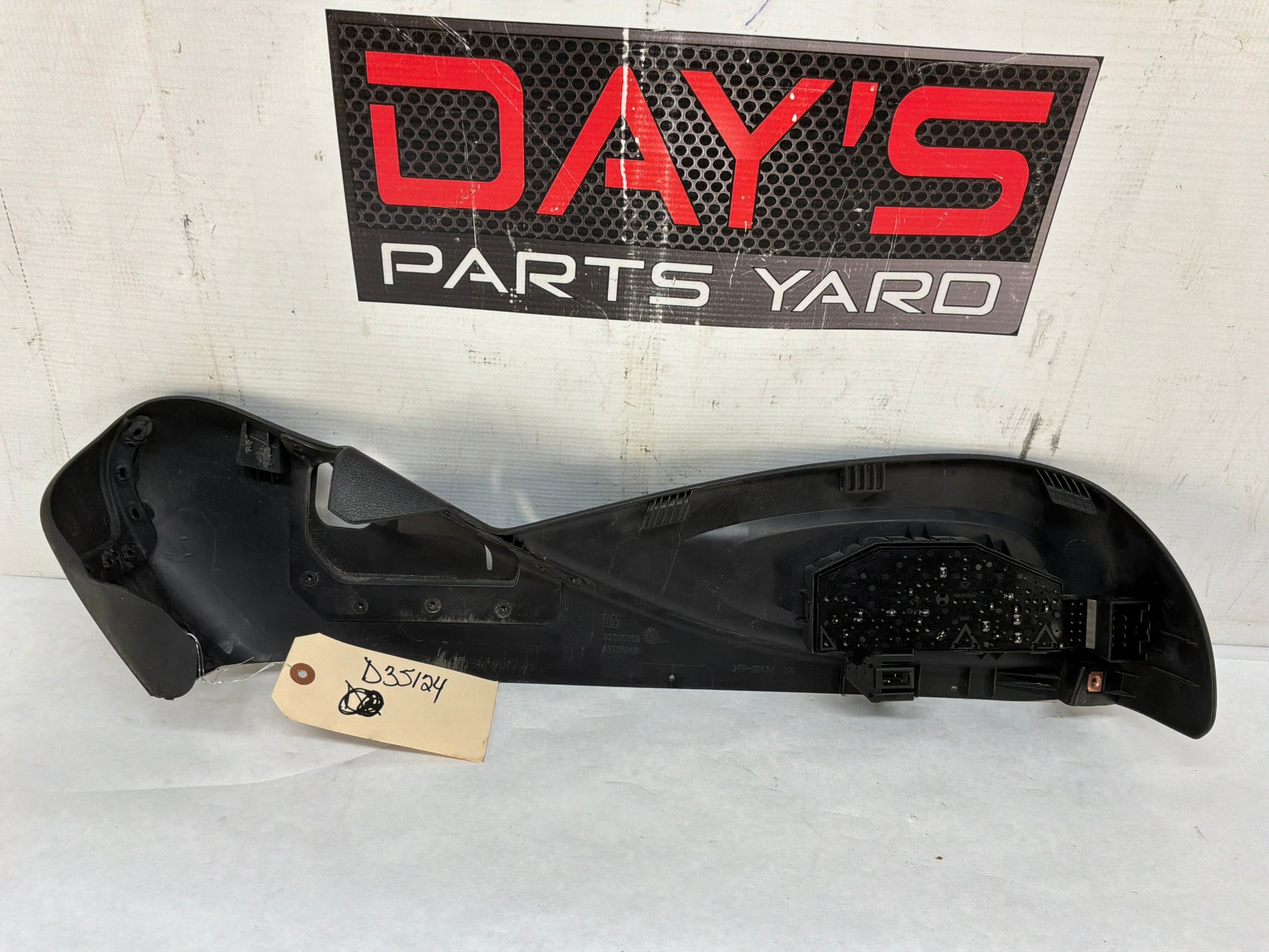 2016 Chevy SS Sedan LH Driver Seat Adjustment Control Switch Outer Finish Cover Panel OEM - Day's Parts Yard