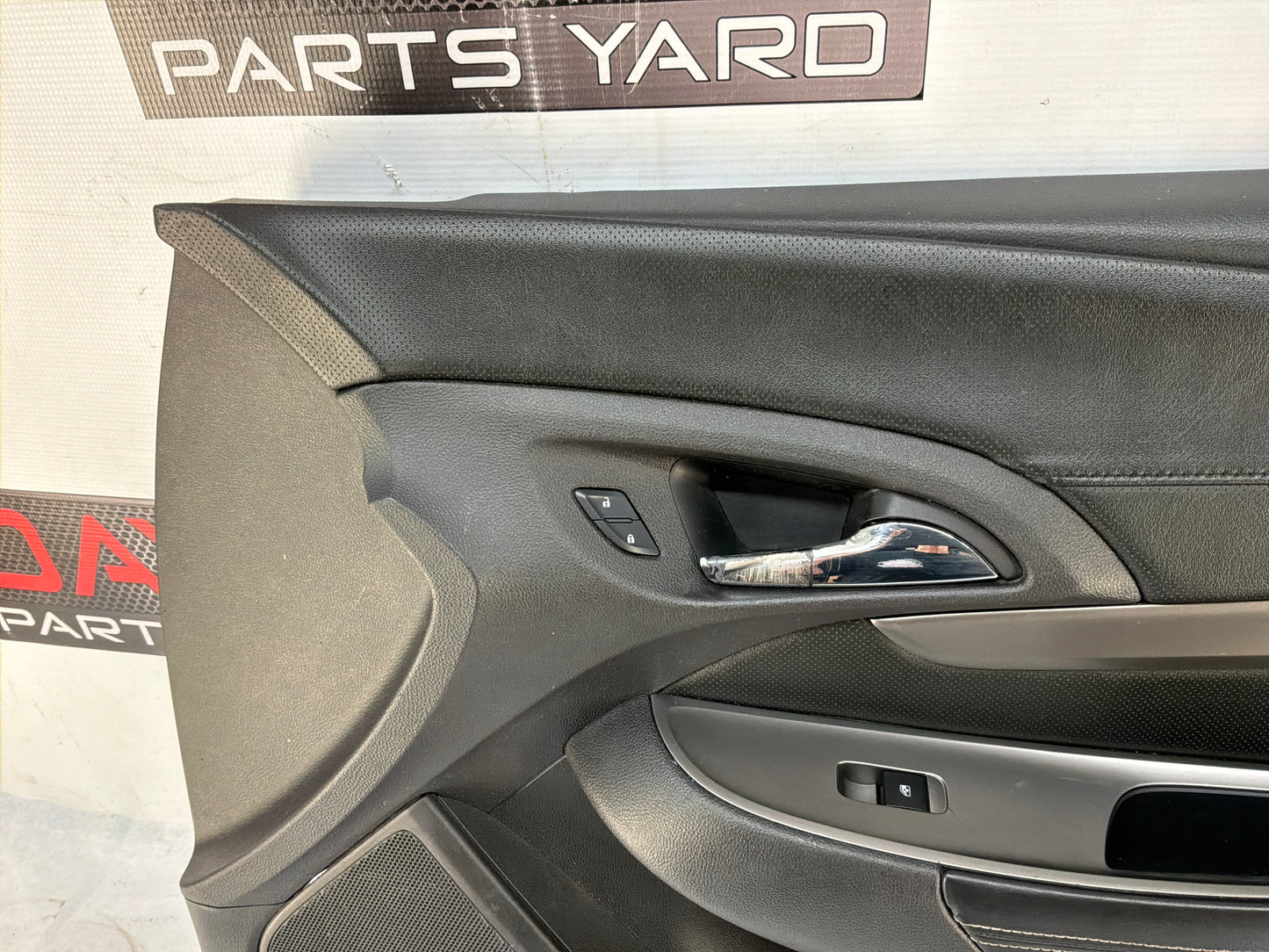 2016 Chevy Caprice PPV RH Passenger Front Interior Door Panel Trim OEM