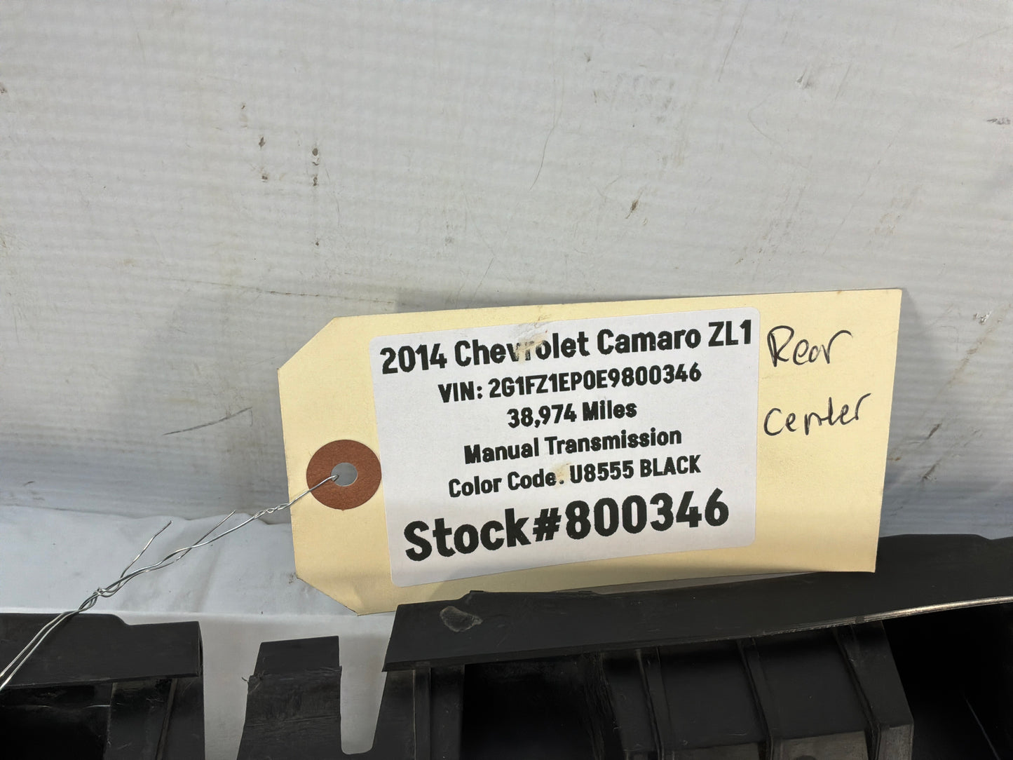 2014 Chevy Camaro ZL1 Rear Bumper Fascia Upper Center Support Bracket Mount OEM