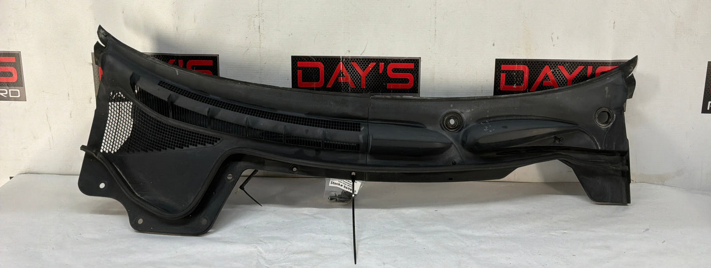 Cowl - Day's Parts Yard