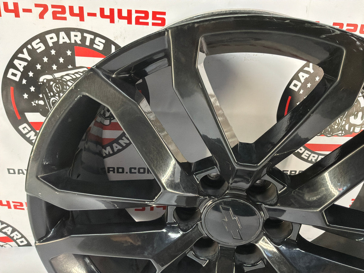 2018 Chevy Suburban LT Wheel 22x9 OEM