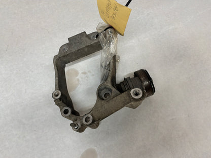 2008 Pontiac G8 GT A/C Air Conditioner Compressor Bracket w/ Hardware OEM