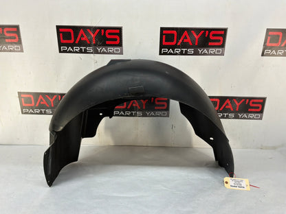 Rh wheel liner - Day's Parts Yard