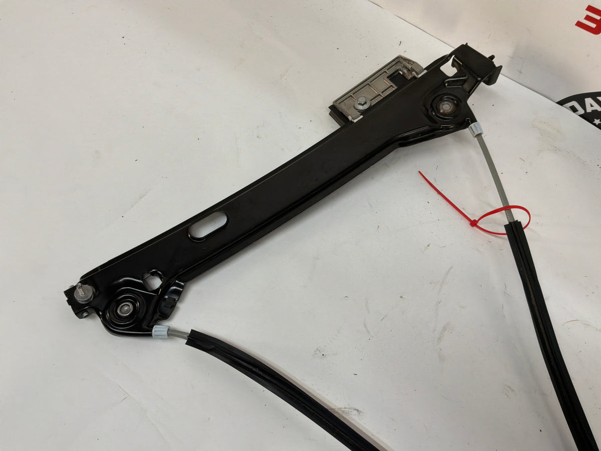 2013 Chevy Camaro ZL1 RH Passenger Window Regulator Motor OEM