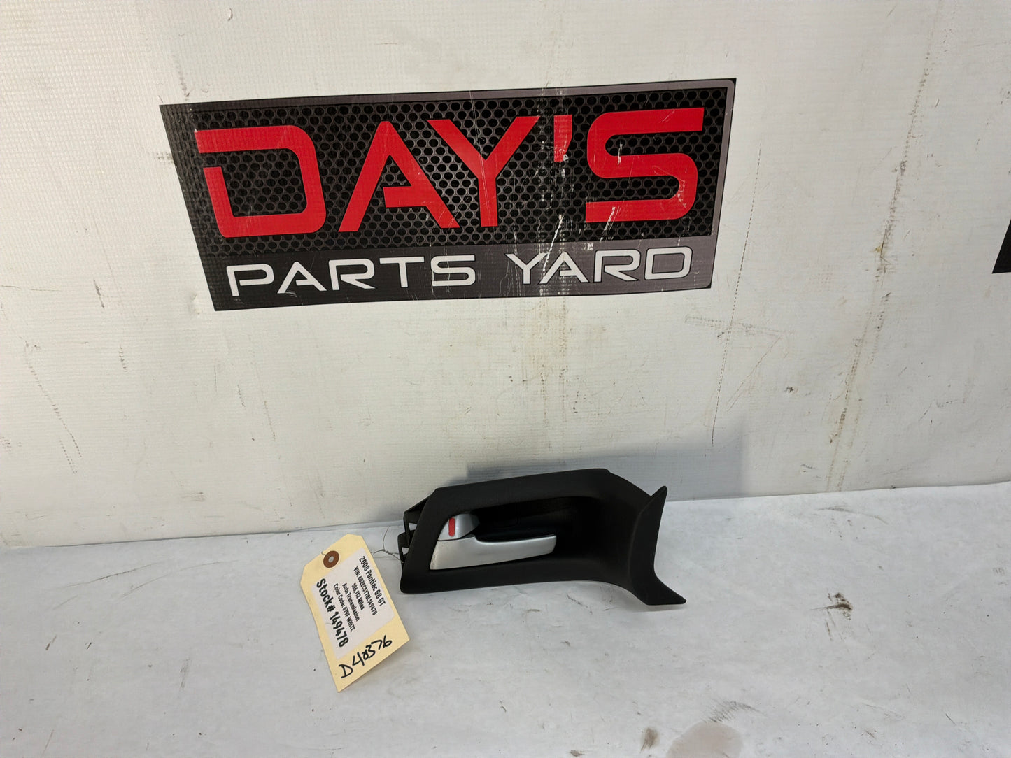 2008 Pontiac G8 GT Front LH Driver Interior Door Handle OEM