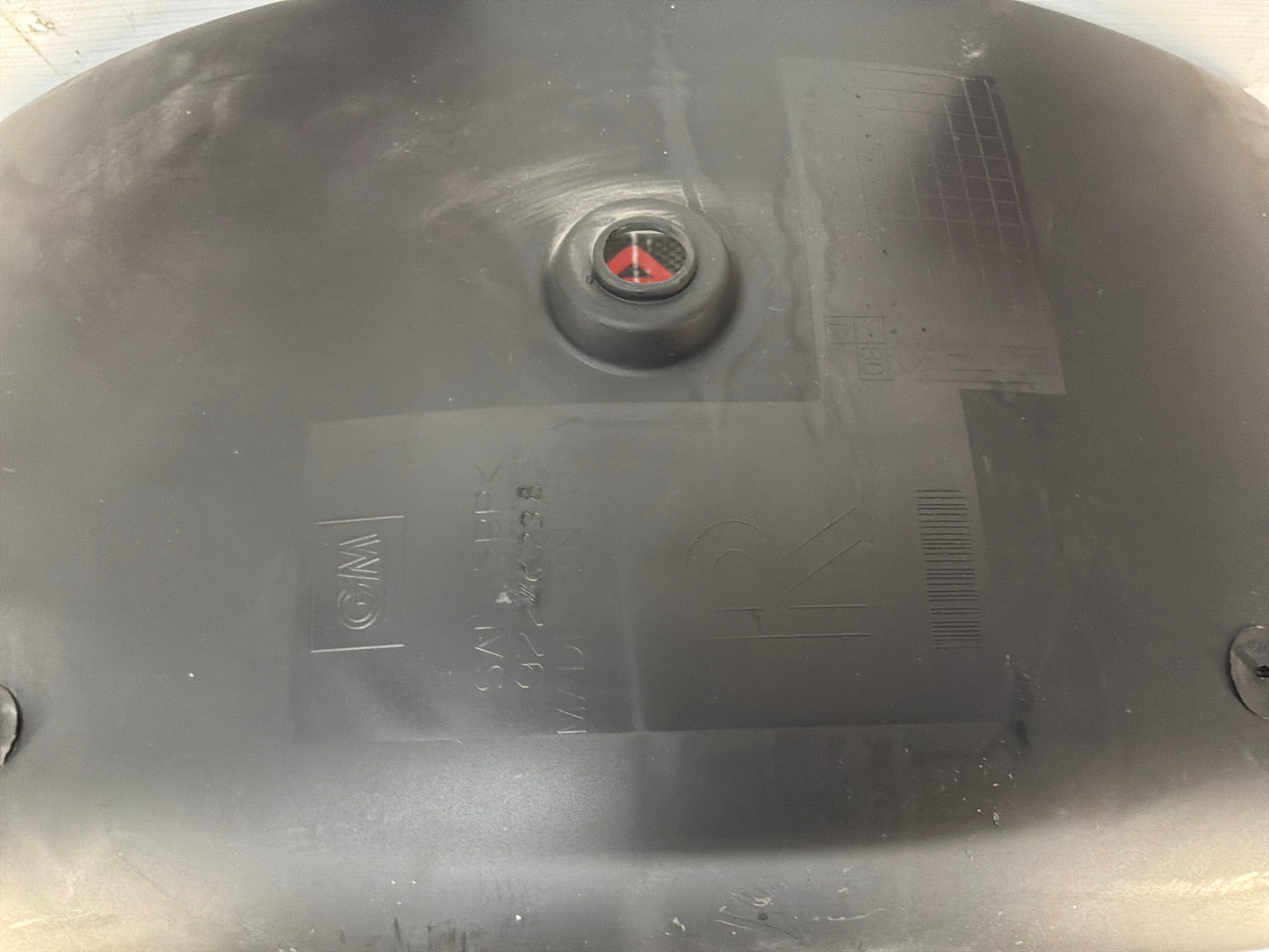 Rh rear wheel liner - Day's Parts Yard