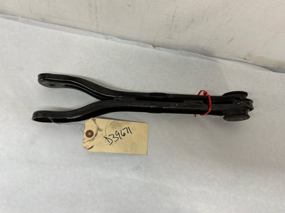 Rear rh control arm - Day's Parts Yard