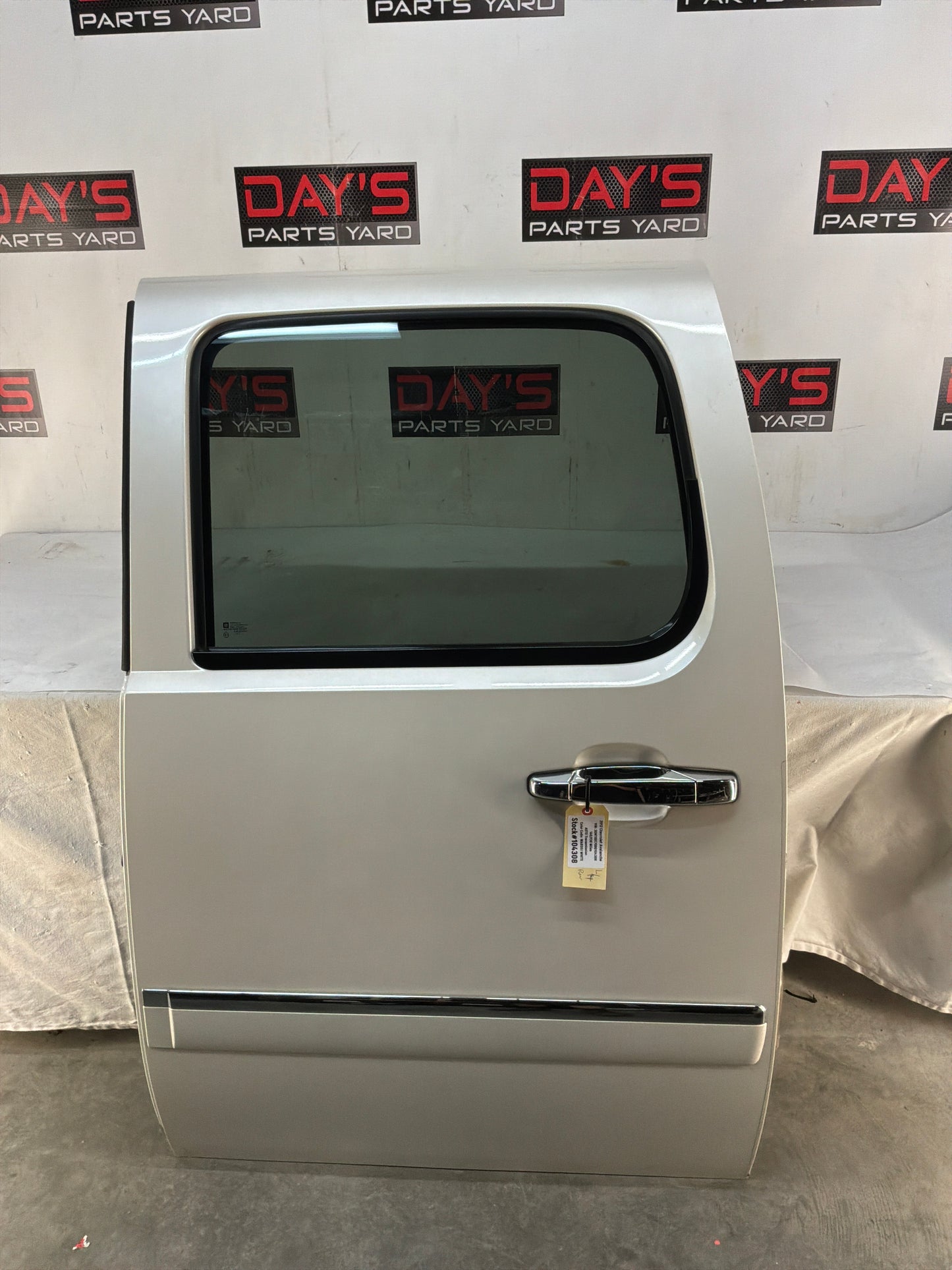 2012 Chevy Avalanche LH Driver Rear Exterior Door White Assembly OEM