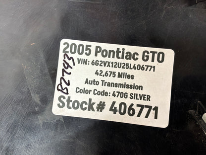 2005 Pontiac GTO Center Dash Upper Radio Bezel Top Trim Plate OEM