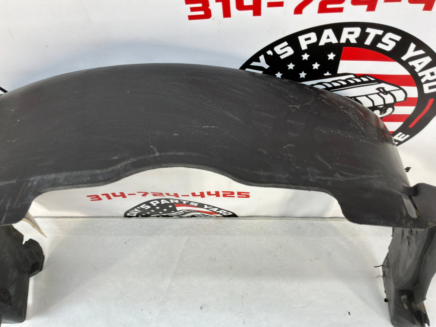 2005 Pontiac GTO RH Passenger Front Fender Wheel House Well Liner OEM
