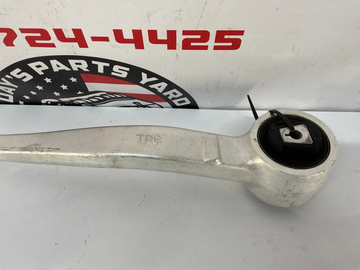 Lh front control arm - Day's Parts Yard