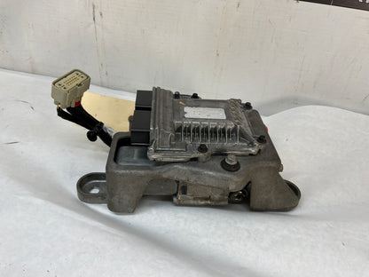 2016 Cadillac ATS-V Coupe Rear Differential Pump Actuator Lock Control Module OEM