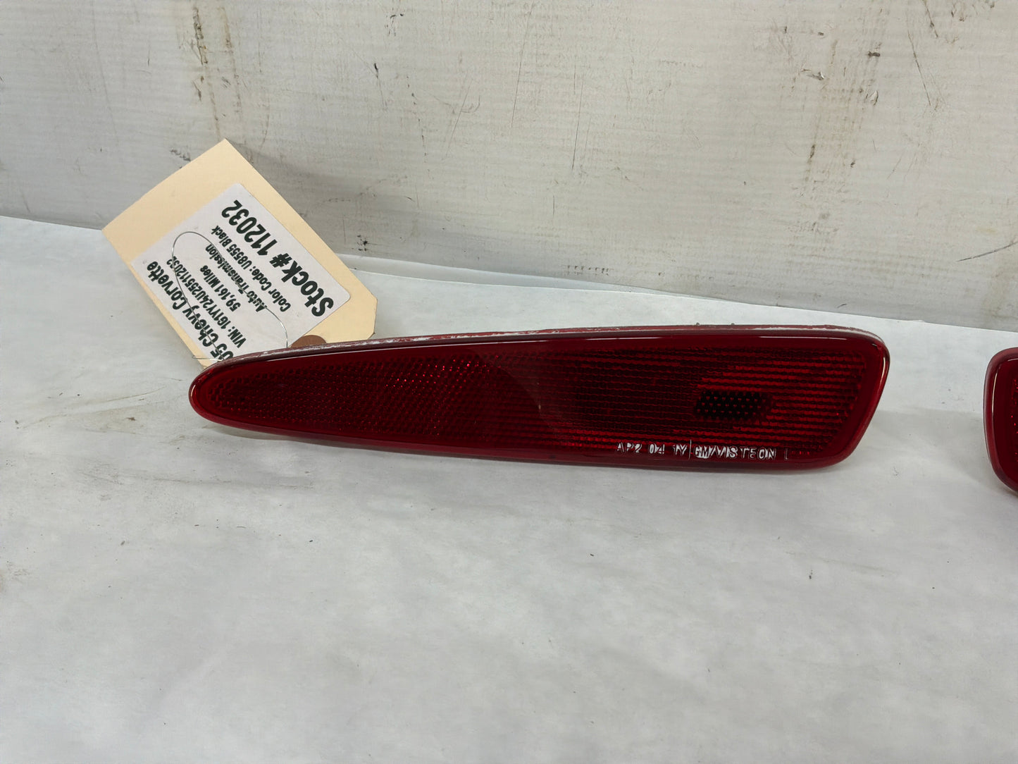 2005 Chevy C6 Corvette RH & LH Side Marker Turn Signal Light Lamp OEM - Day's Parts Yard