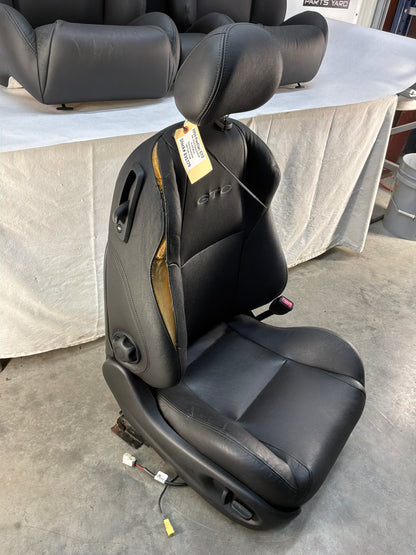 2006 Pontiac GTO Seats Fronts and Rears Black Leather OEM