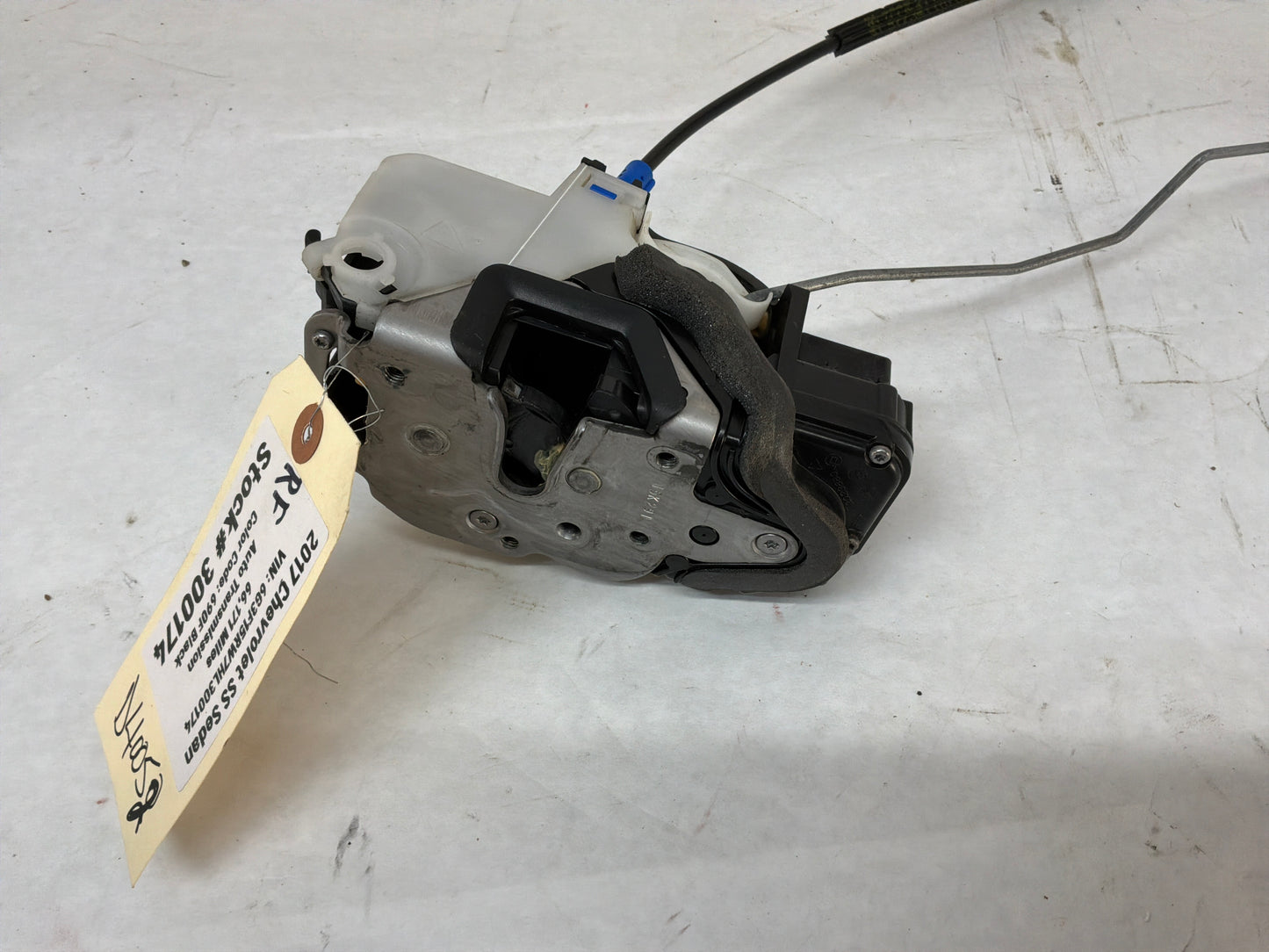2017 Chevy SS Sedan RH Passenger Front Door Lock Actuator OEM