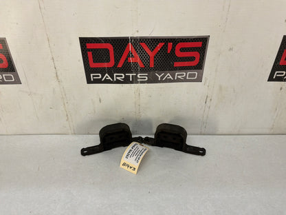 2008 Pontiac G8 GT Exhaust Muffler Hanger Bracket Mount Bushing OEM