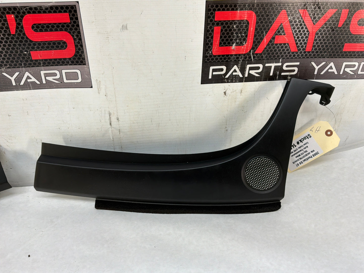 2008 Pontiac G8 GT RH, LH & Center Instrument Dash Panel Cowl Defrost Extensions OEM