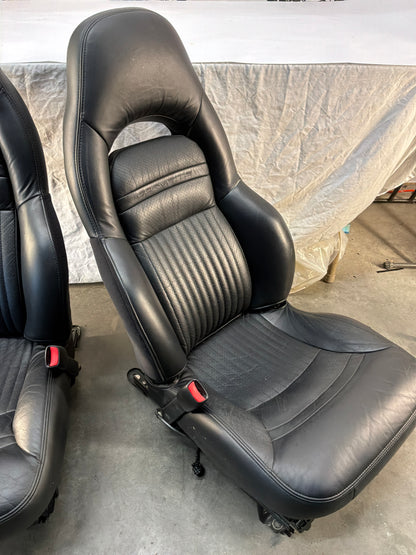 2002 Chevy C5 Corvette Convertible Seats RH & LH Front Black Leather Seats OEM