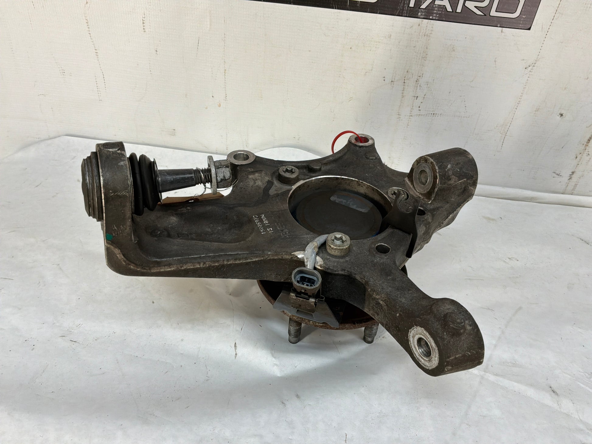 Rh front spindle - Day's Parts Yard