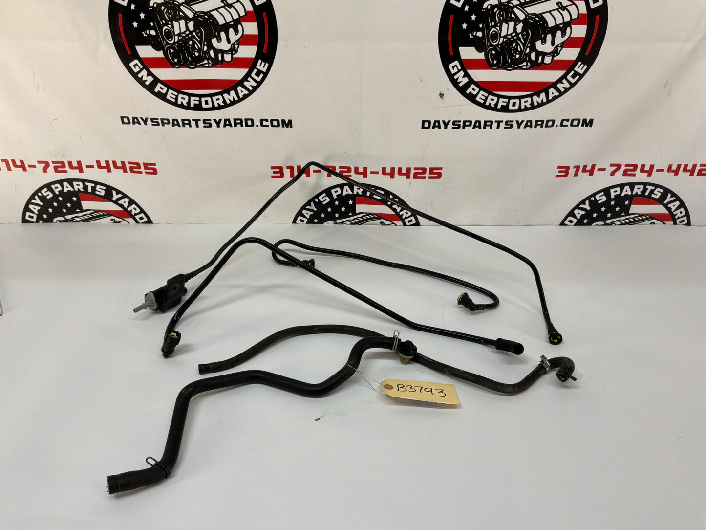 2008 Pontiac G8 GT EVAP PCV Lines Hoses Tubes Pipes OEM