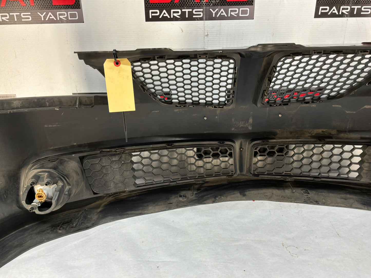 2008 Pontiac G8 GT Front Bumper Cover Fascia Assembly Grilles OEM