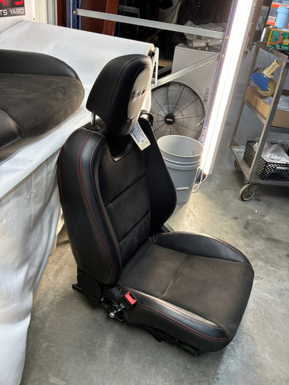 2014 Chevy Camaro ZL1 Seats Front and Rears Black Leather Suede OEM