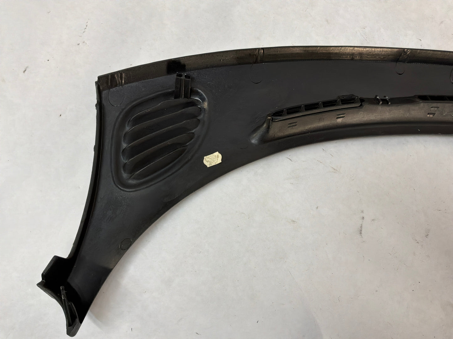 2005 Pontiac GTO Windshield Dash Cowl Defrost Panels Vent Trim Grills OEM