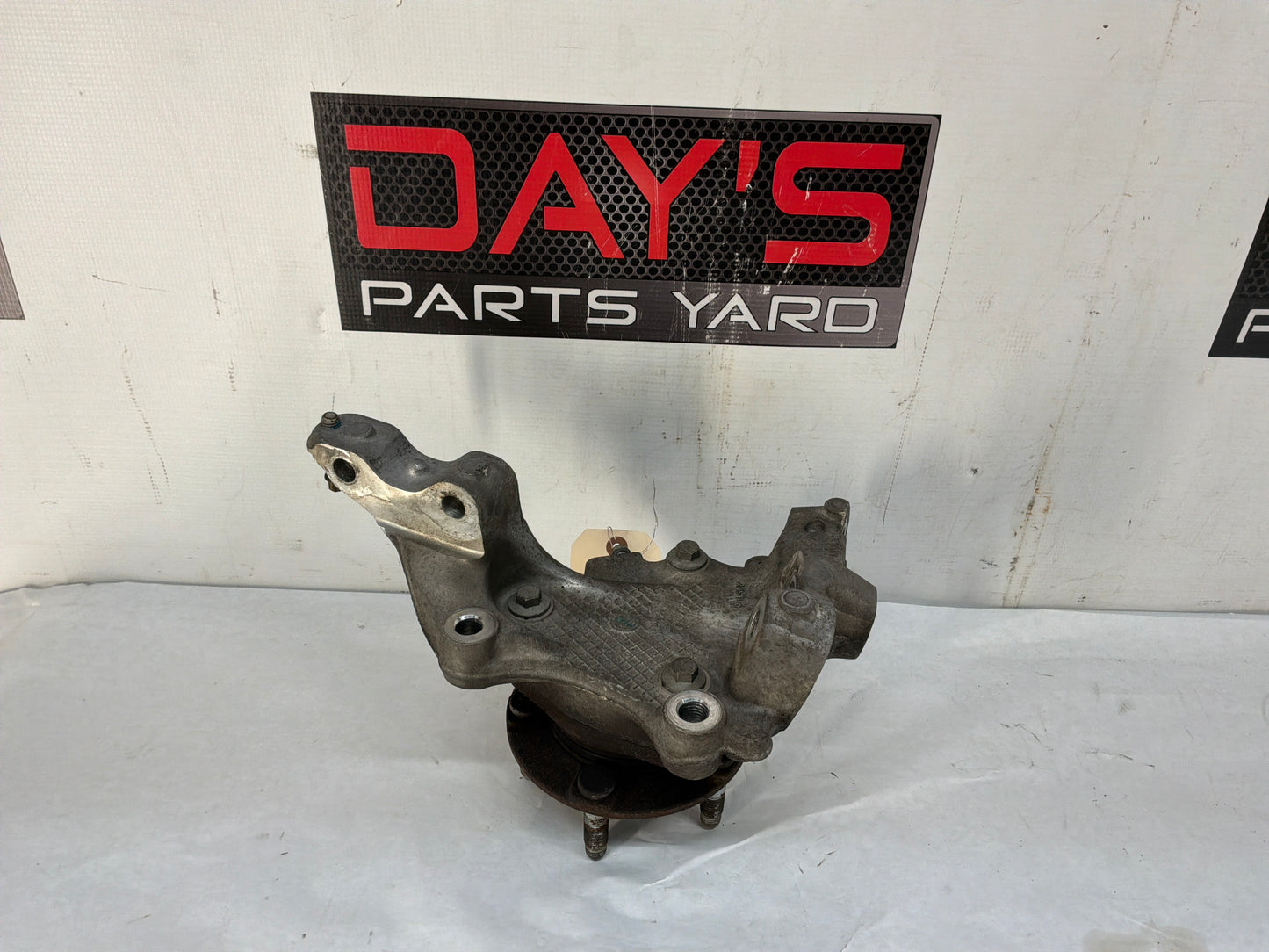 Lh front spindle - Day's Parts Yard