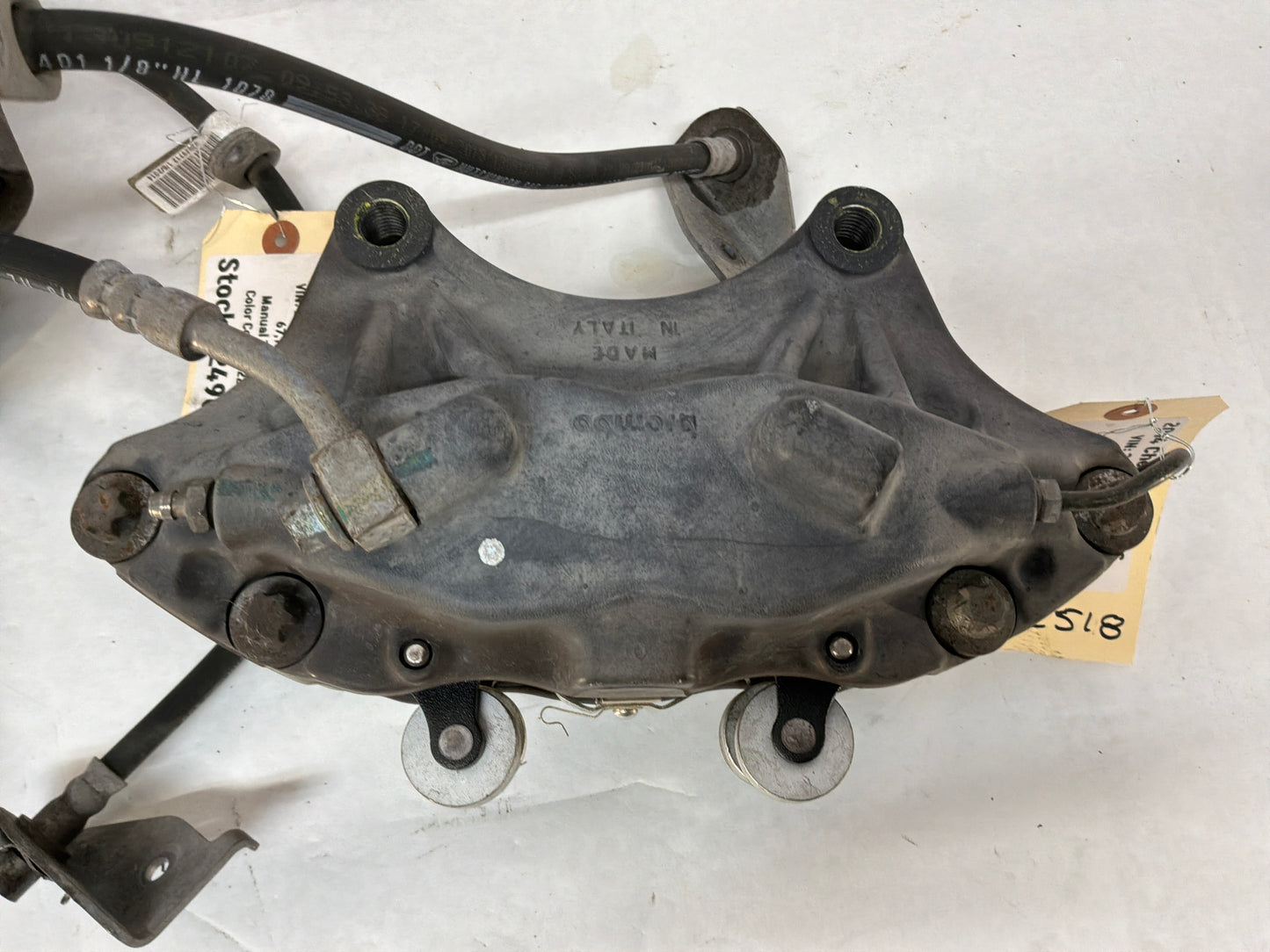 2014 Chevy Camaro SS RH & LH Front Brembo Brake Calipers OEM