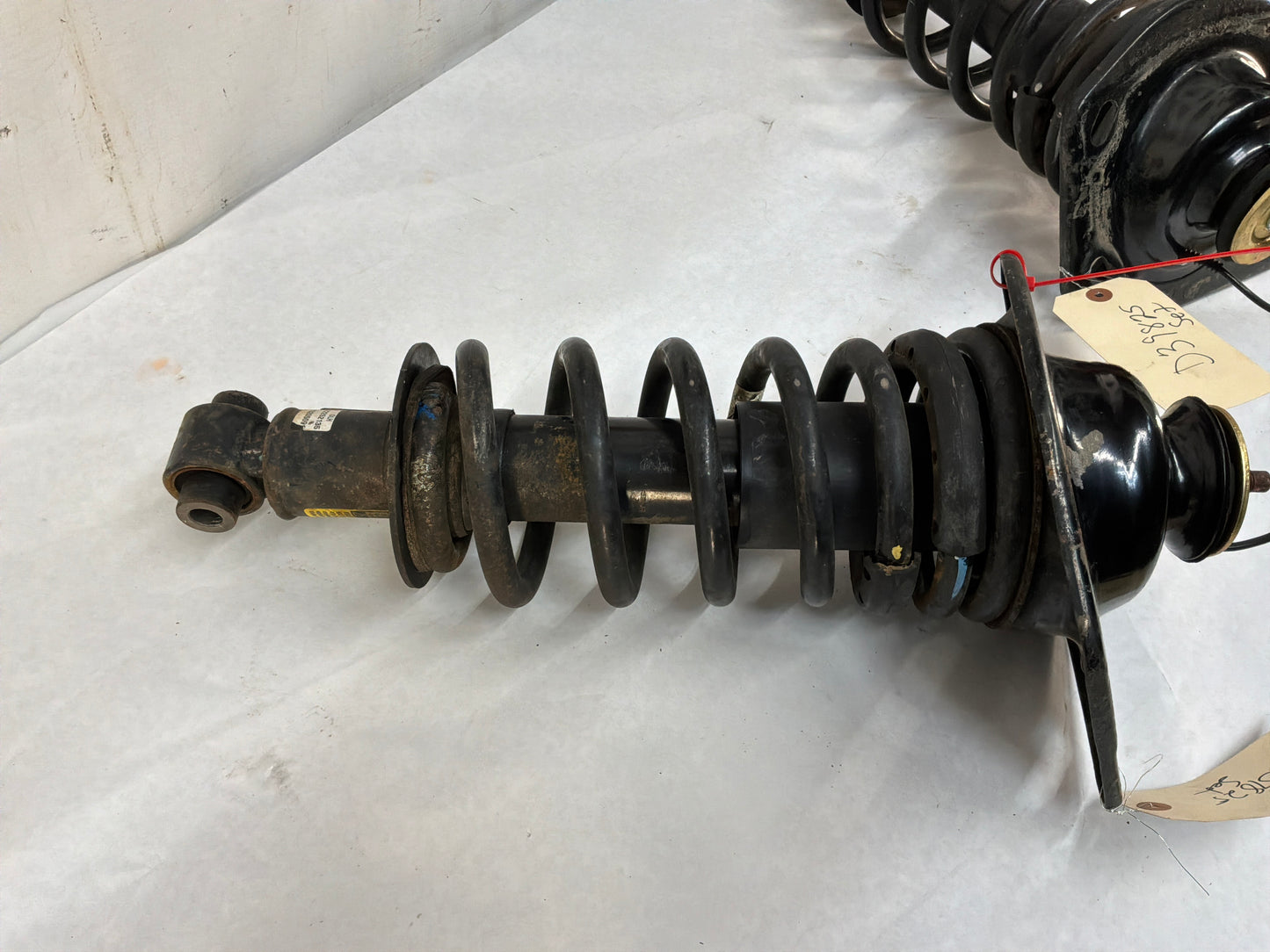 2014 Chevy Camaro ZL1 RH & LH Rear Magnetic Ride Struts Shocks Assemblies OEM