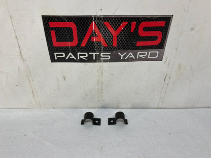 2006 Pontiac GTO Rear Suspension Stabilizer Sway Bar Brackets Clamps OEM