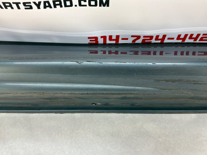 2006 Pontiac GTO RH Passenger Rocker Molding Side Skirt Panel Trim OEM