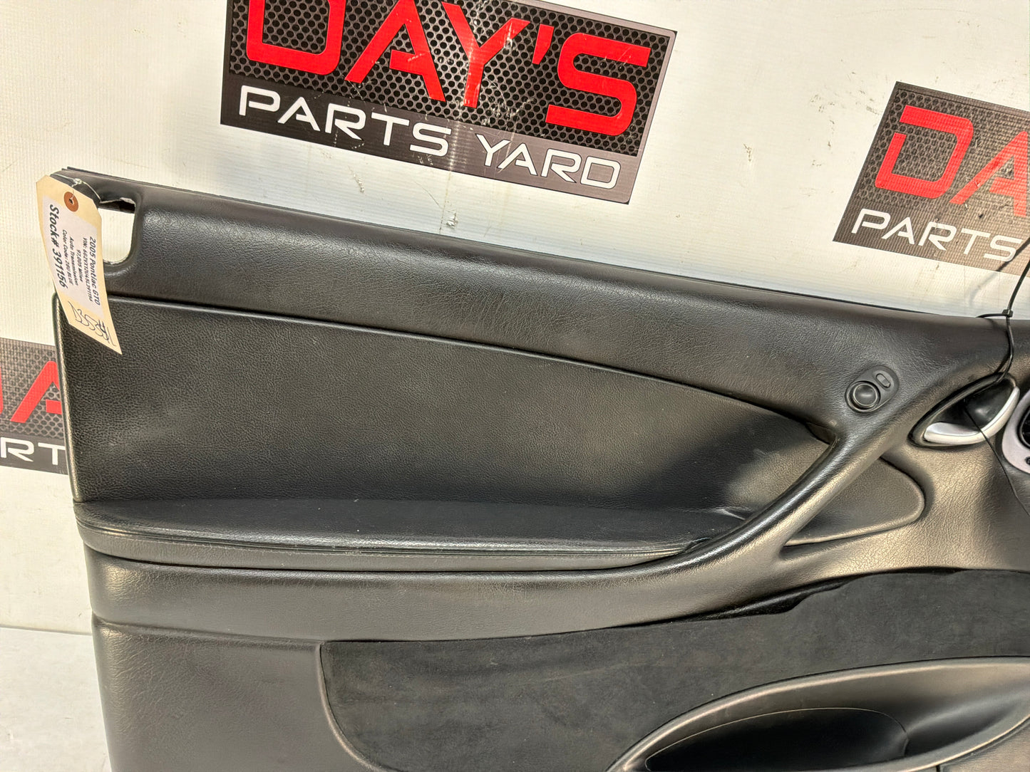 Lh front door panel - Day's Parts Yard