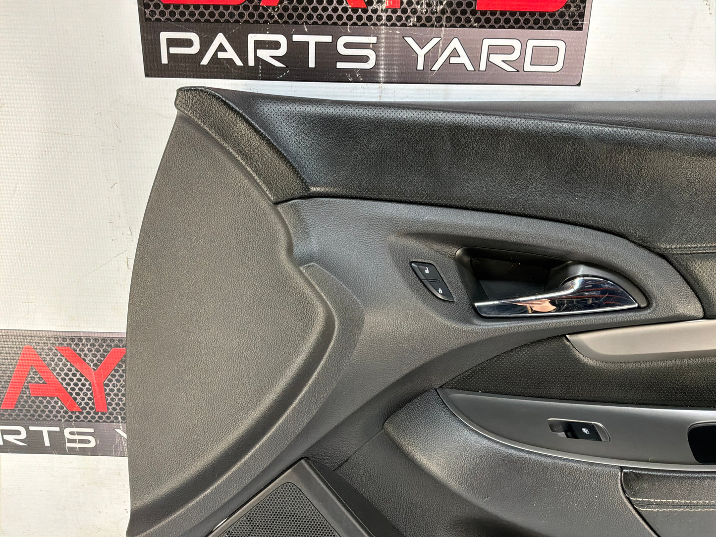 2014 Chevy Caprice PPV RH Passenger Front Door Panel OEM