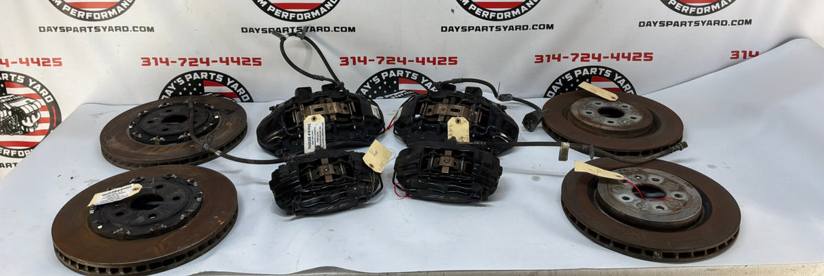 2013 Chevy Camaro 1LE Brembo Brake Calipers & Rotors Front and Rear OEM