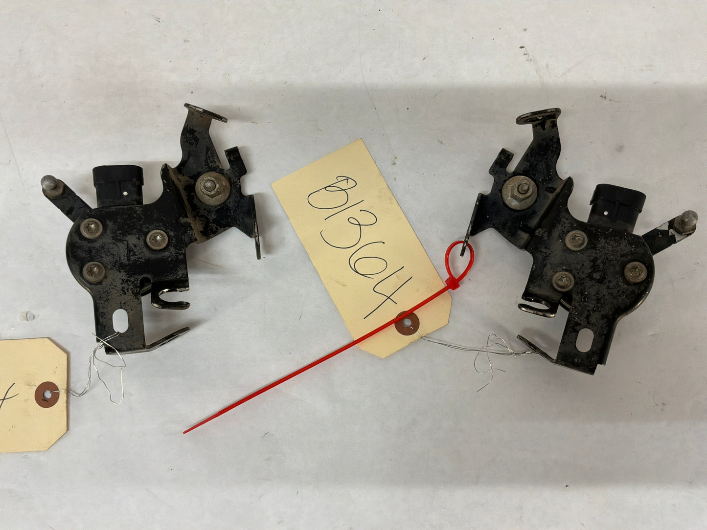 2015 Chevy SS Sedan Front RH & LH Suspension Ride Control Height Sensors OEM