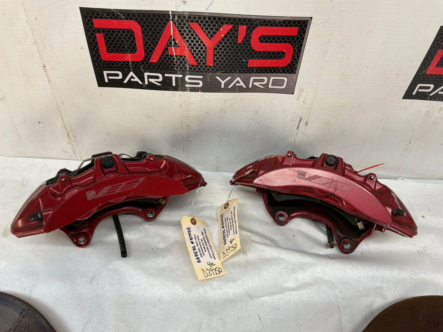 Front calipers w rotors - Day's Parts Yard